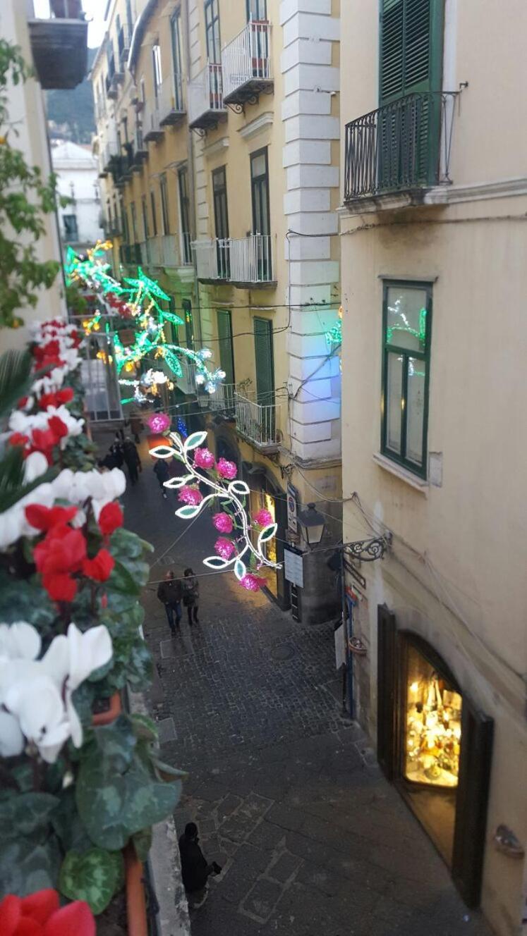 Boutique Apartment Al Duomo Salerno Eksteriør billede