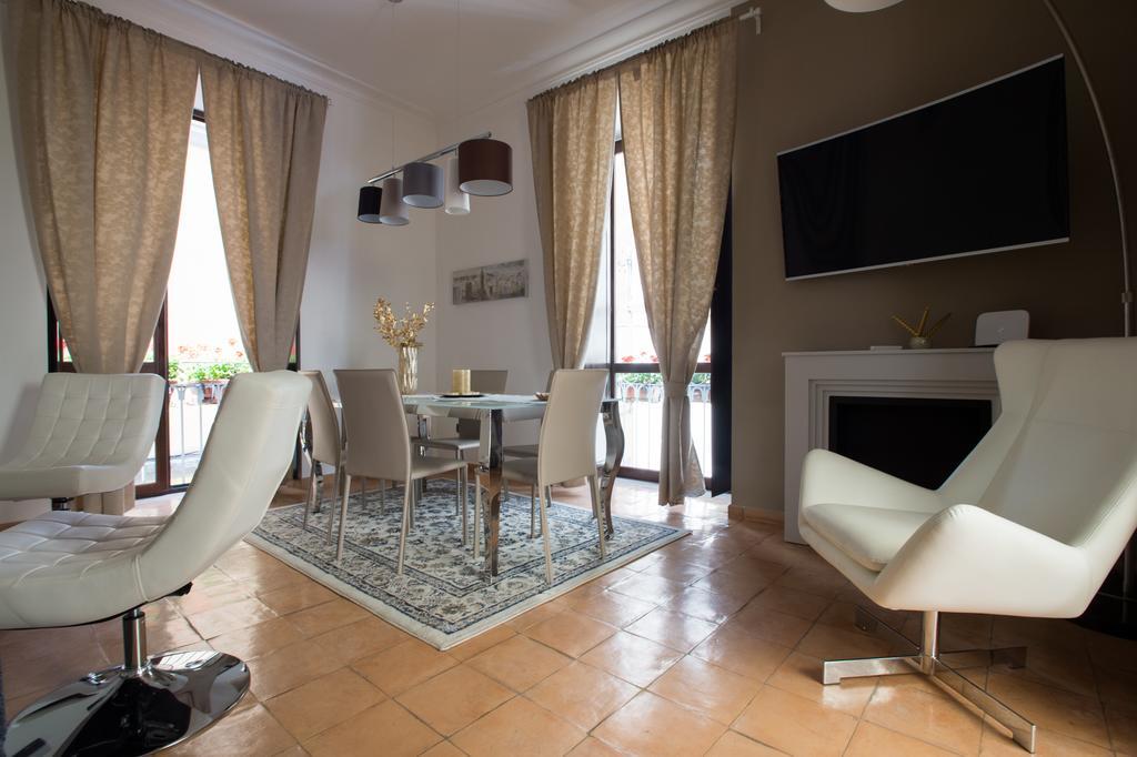 Boutique Apartment Al Duomo Salerno Eksteriør billede